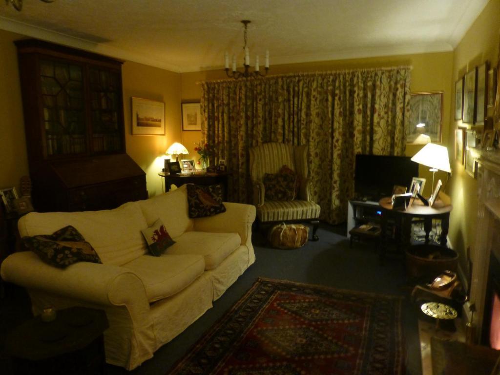 Bed and Breakfast Ty Carreg Llanwrtyd Wells Exterior foto