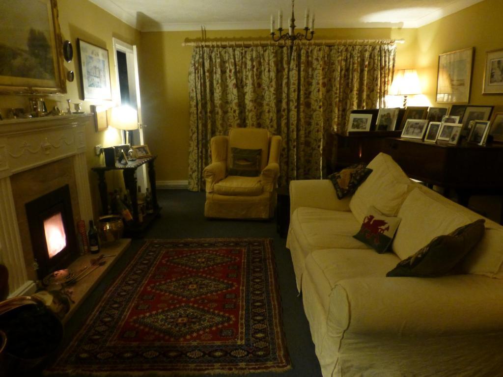 Bed and Breakfast Ty Carreg Llanwrtyd Wells Exterior foto