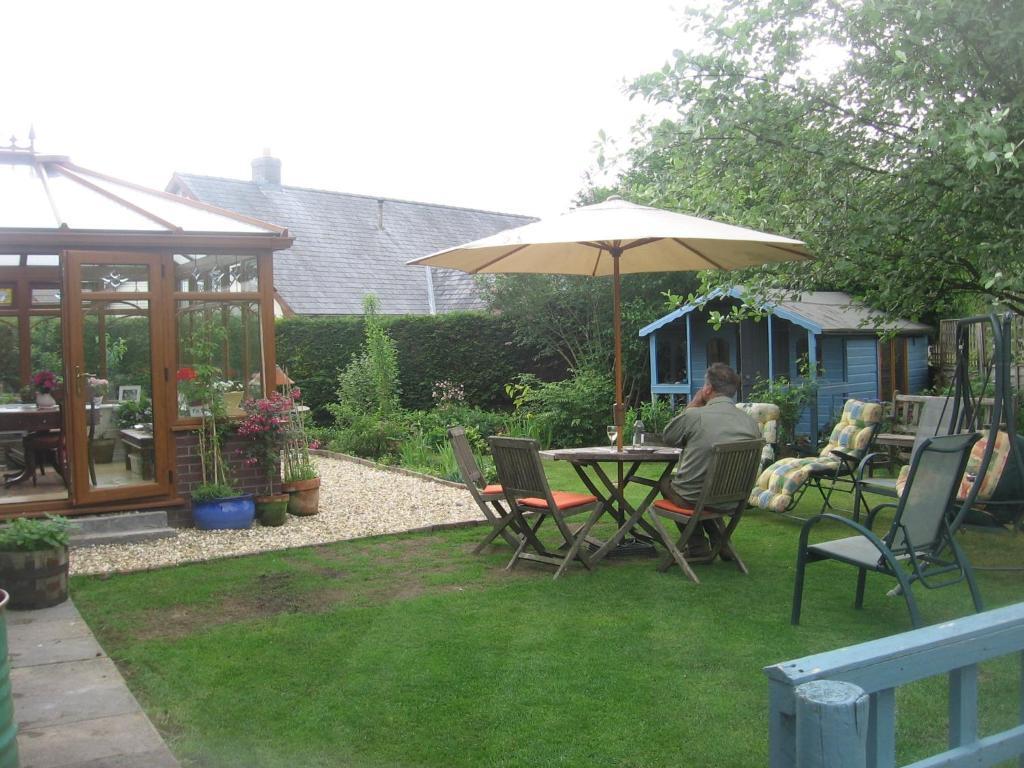 Bed and Breakfast Ty Carreg Llanwrtyd Wells Exterior foto